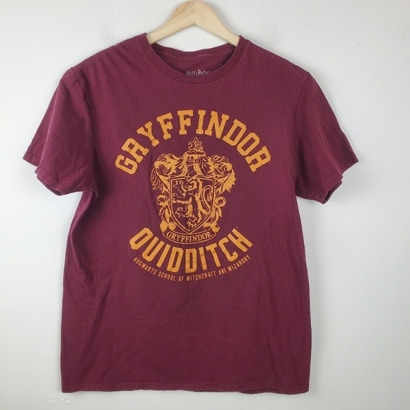 HARRY Potter‎ Tshirt Womens Medium Quidditch Graphic Tee Short sleeve Maroon - Picture 4 of 8